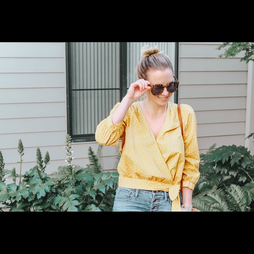 Yellow star Madewell wrap top
